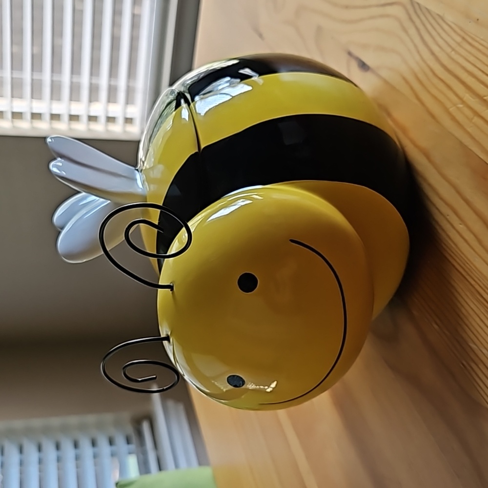 Vintage, retired Avon Bee cookie jar